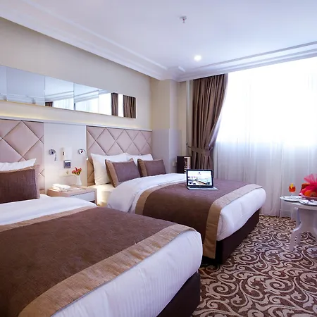 Alpinn Hotel 4*