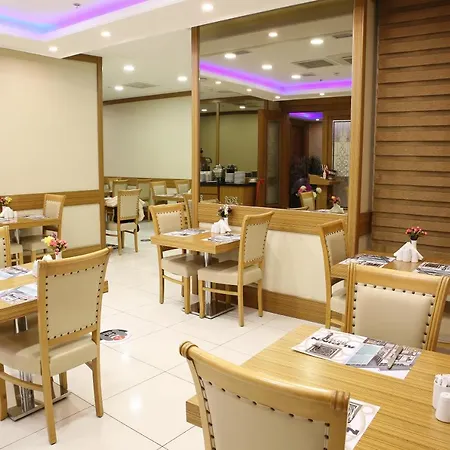 Alpinn Otel